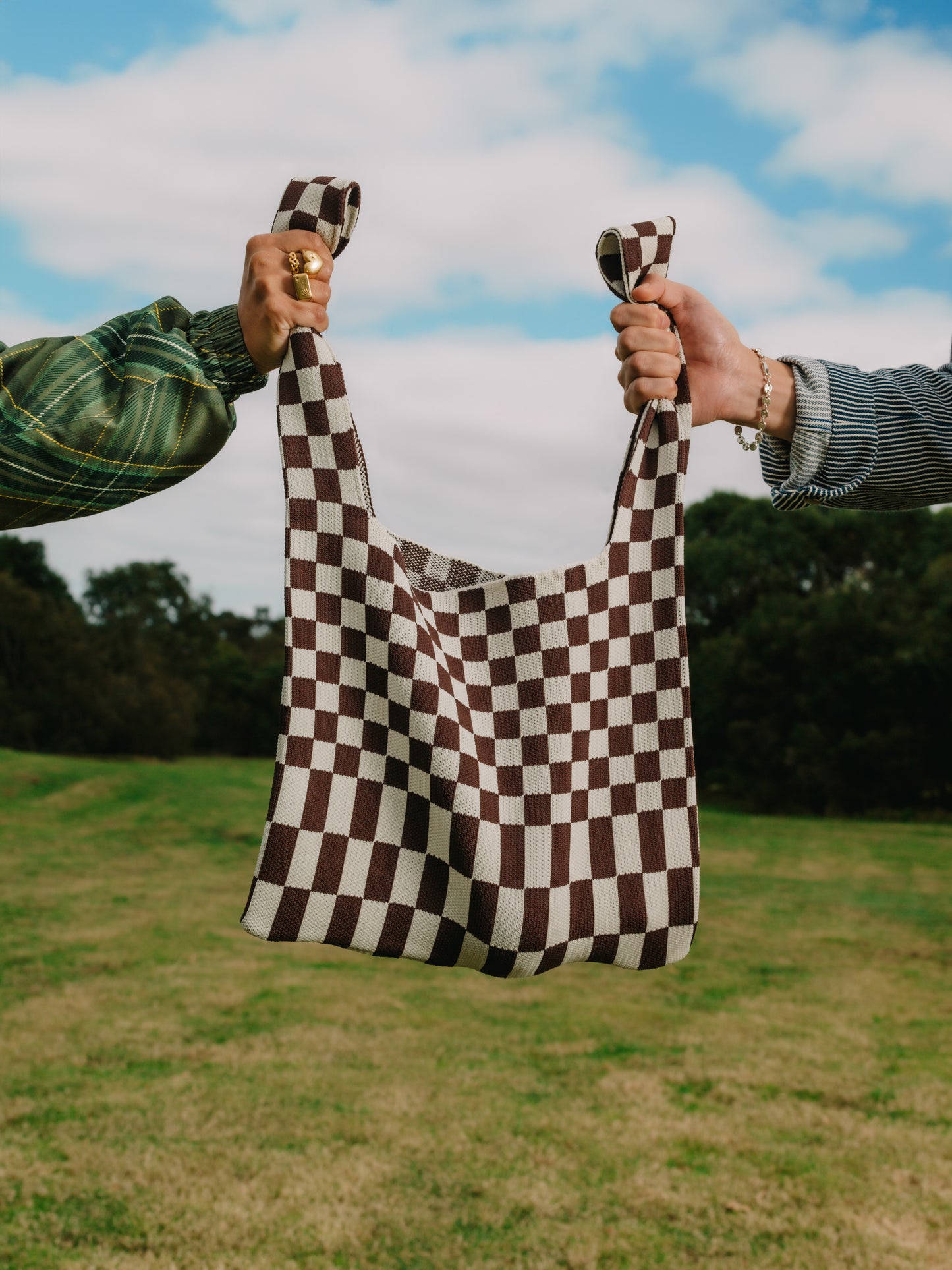 Liburan XXL Checkered Tote Bag – Brown/Cream